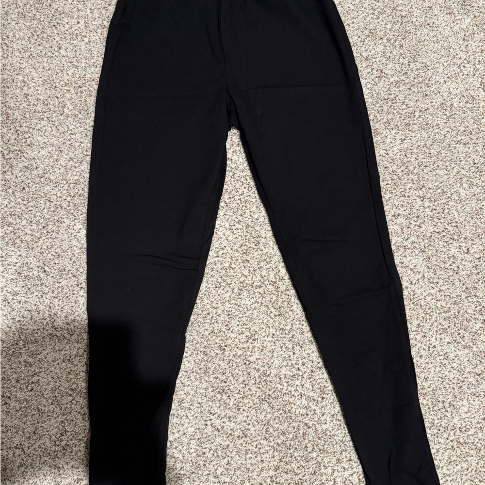 Roaman's Elegant Black Leggings